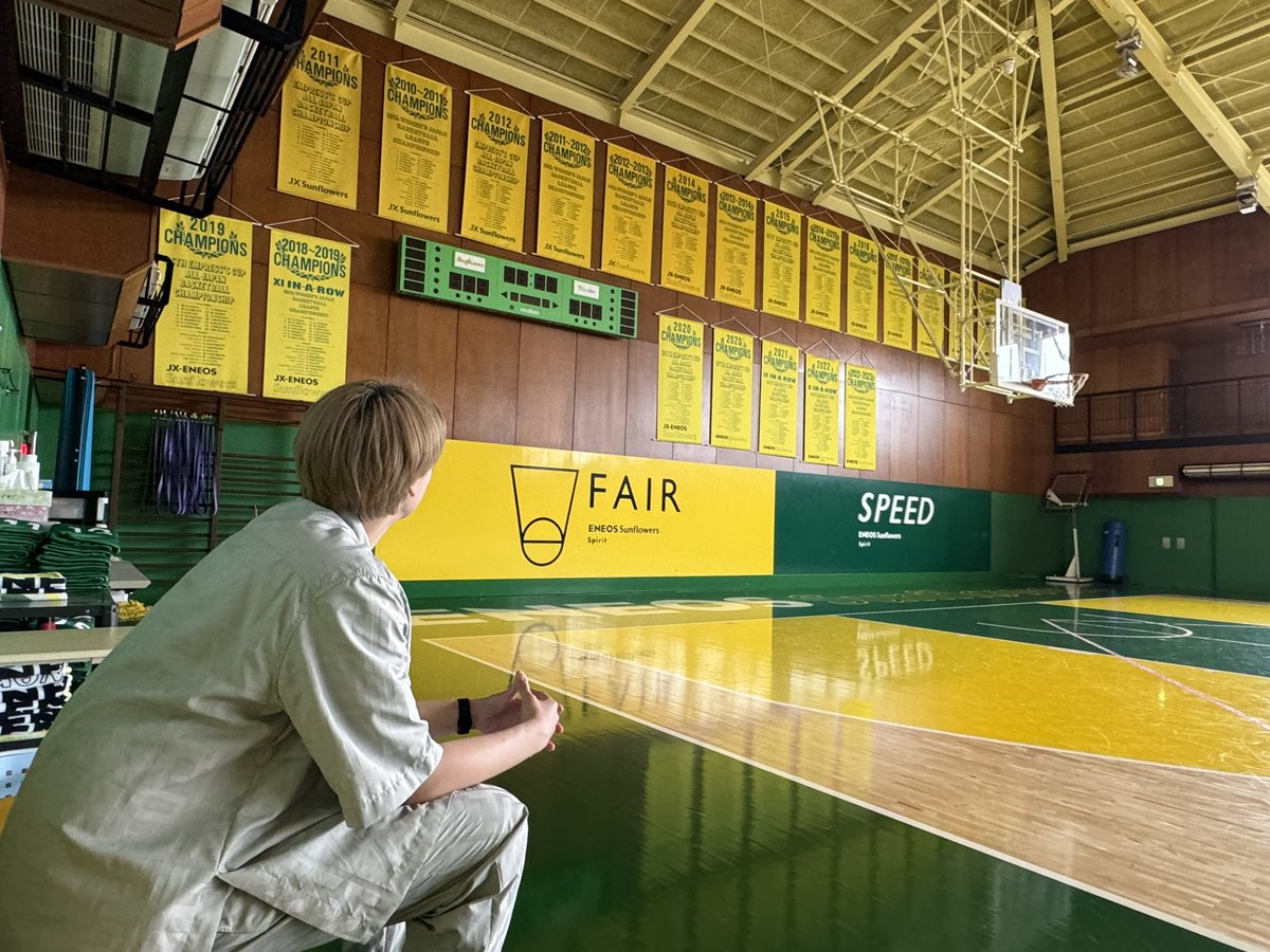TOKASHIKI_10's tweet photo. 💛

14年間、ありがとうございました。

🌻🌻🌻🌻🌻🌻🌻🌻🌻🌻🌻
🌻🌻🌻🌻🌻🌻🌻🌻🌻🌻🌻 https://t.co/X41adtHj7B
