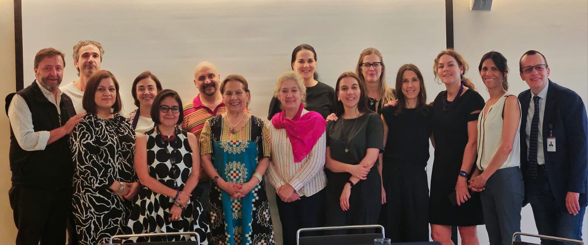 bellasartesinba's tweet photo. La directora general del #INBAL, Dra. @LucinaJimenez, coordinó un diálogo para reflexionar sobre los retos actuales de la ética y la biopolítica con los directores y directoras de la @redmuseosINBAL. https://t.co/p6vAKqvWgp