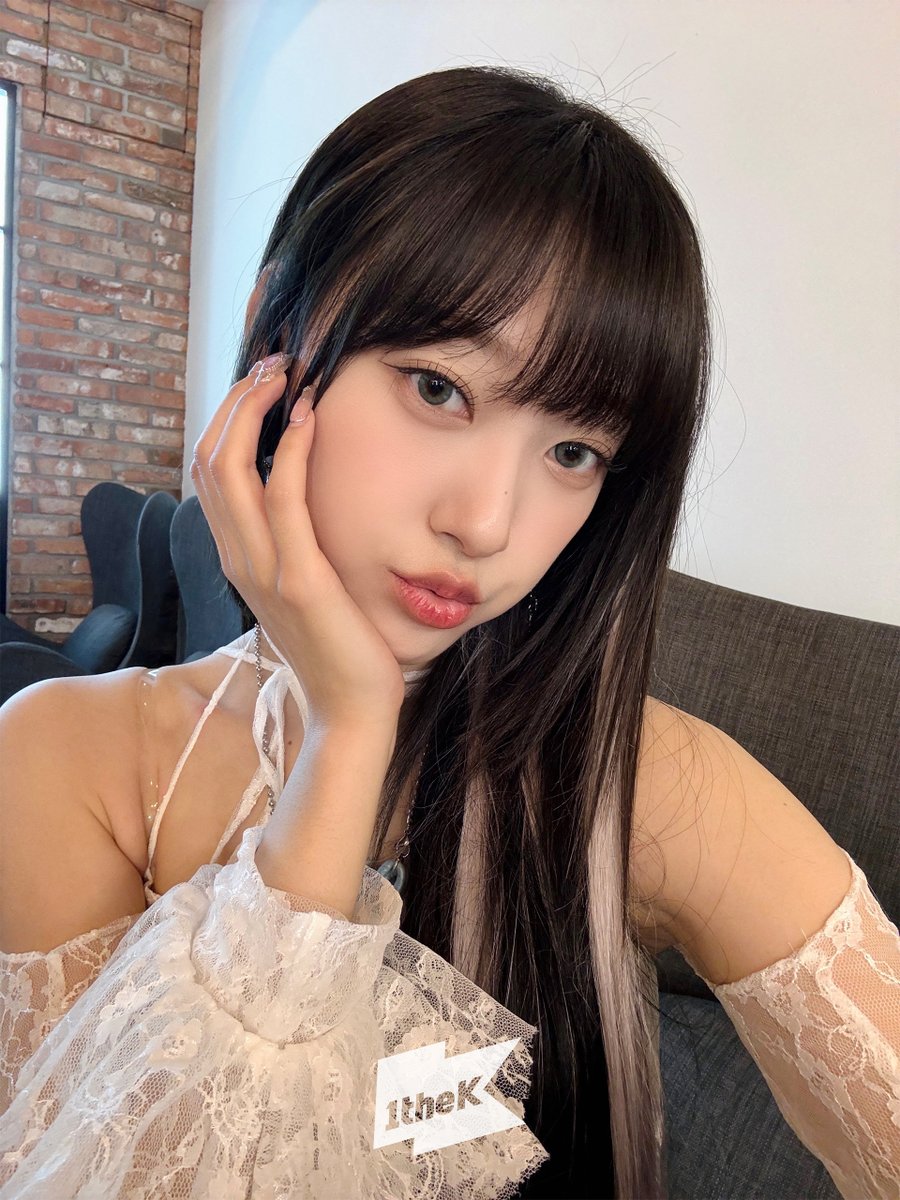 1theK's tweet photo. #Virtual_Angel .. 아니 비주얼엔젤 나가신다 *. ☾ ⋆🤍
절대 태양에 지지 않는 빛나는 미모의 소유자
#아르테미스 가 액추얼 엔젤이어서 다행입니다👼🏻
#ARTMS #내돌의온도차 @official_artms
​
#GAPCRUSH 👉 https://t.co/WZoIbUTP8i https://t.co/Qgfn6zwzgq