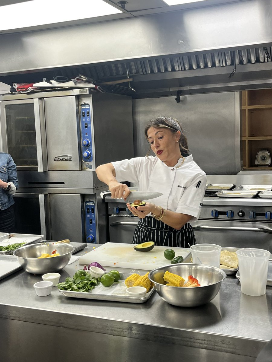 Zoe Memel tweet media