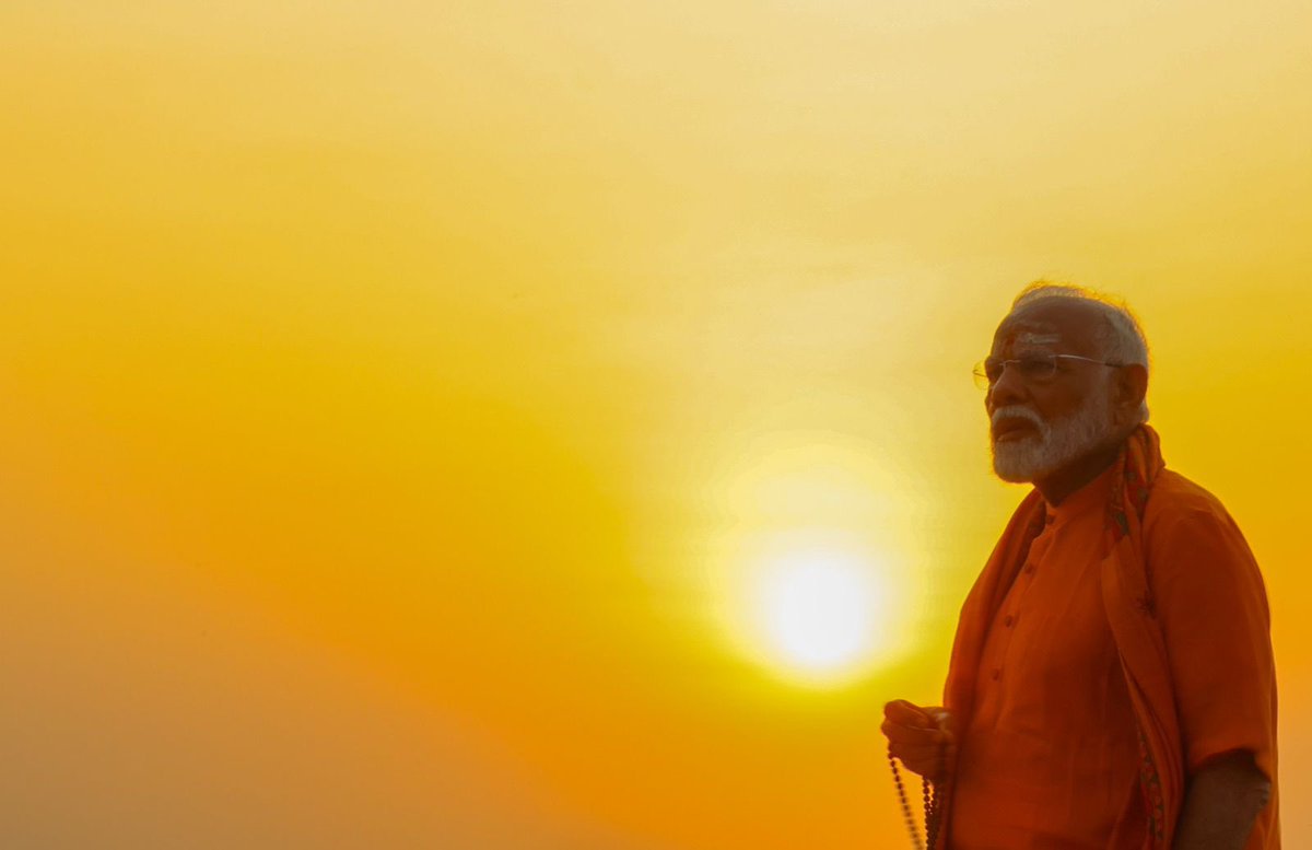 BJYM's tweet photo. नए भारत का सूर्योदय। ☀️🇮🇳 https://t.co/wnqju4hhV0