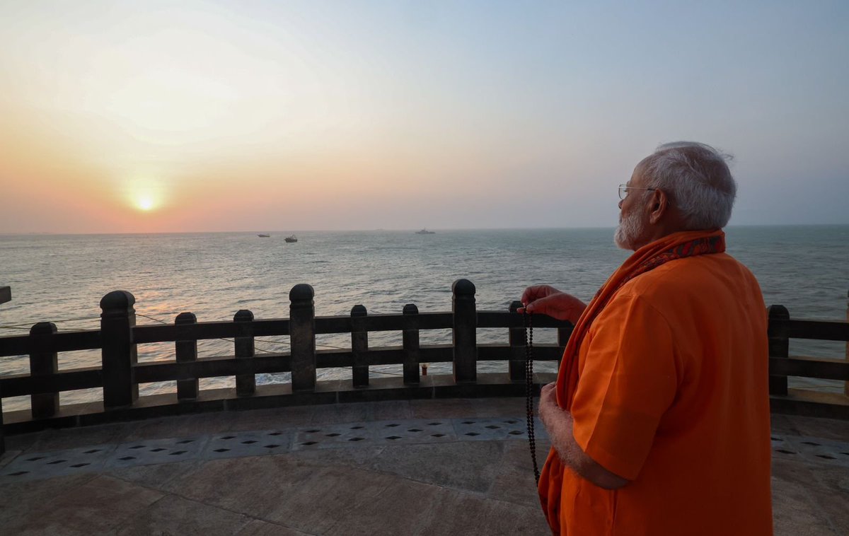 PM Narendra Modi at the Vivekananda Rock Memorial in Kanniyakumari, Tamil Nadu PM Narendra Modi is meditating here at the Vivekananda Rock Memorial, where Swami Vivekananda did meditation. He will meditate here till 1st June