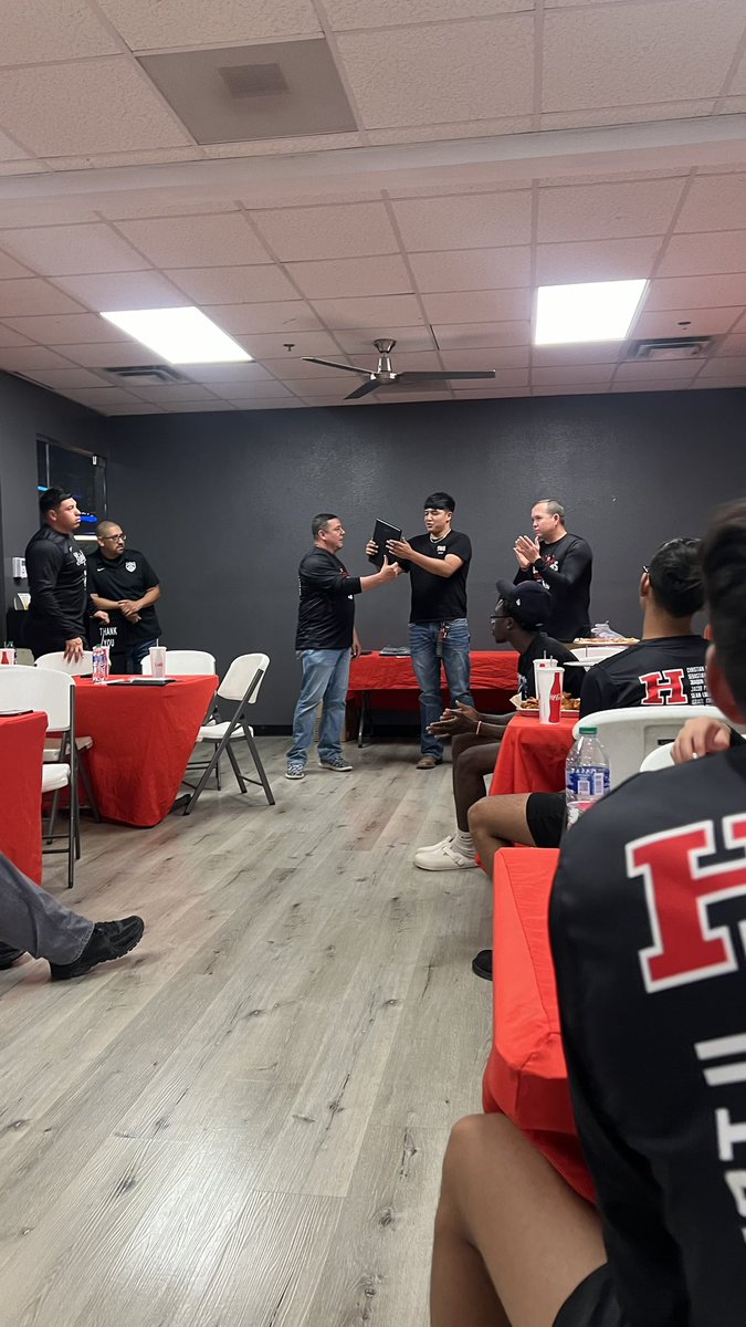 JM Hanks Boys Basketball ‘25-26’ tweet media