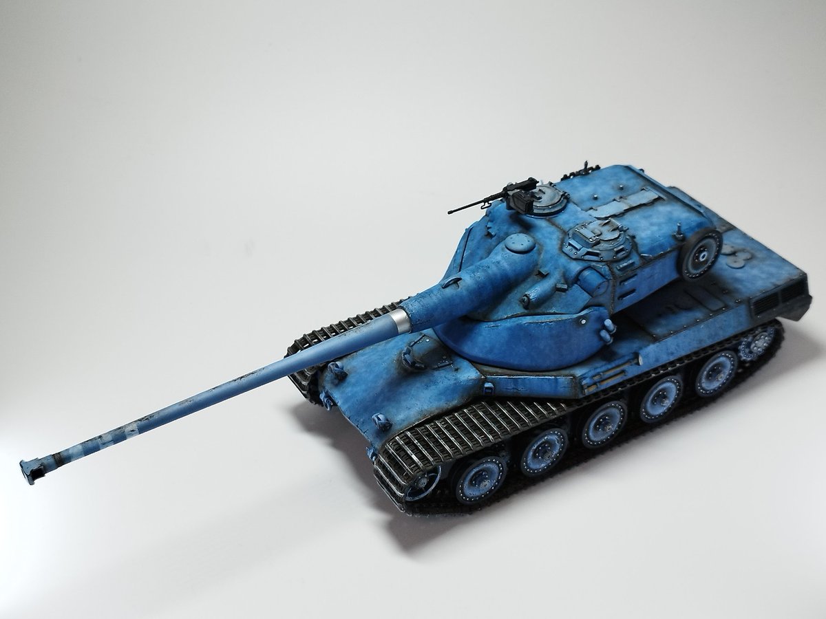 84pvvage's tweet photo. Amusinghobby 1/35 AMX 50b 完成です
WoTのフランス車両っぽく青で塗装
独特な形がおフランスっぽくてかっこいいです https://t.co/5DAGbxLX0K