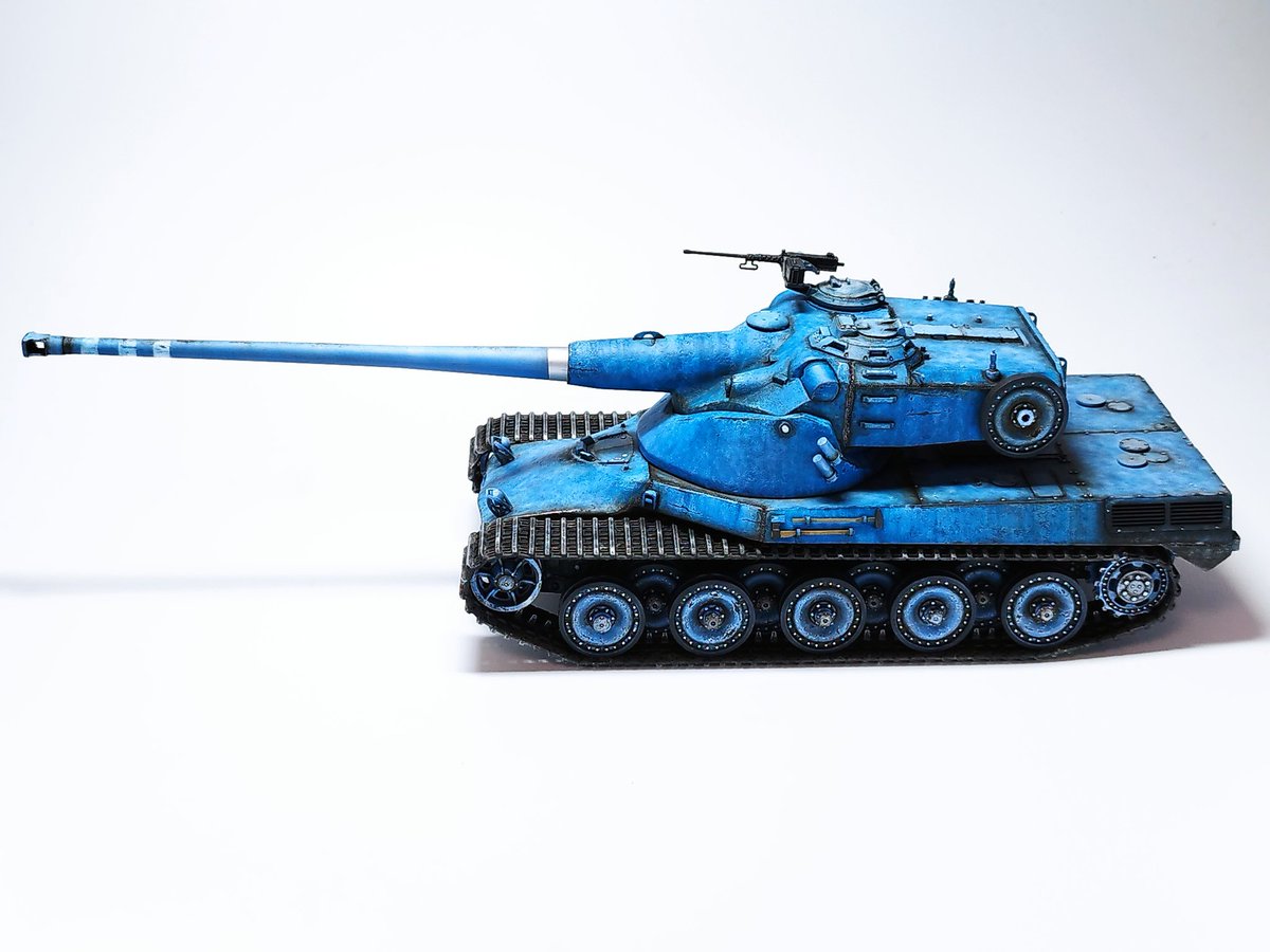 84pvvage's tweet photo. Amusinghobby 1/35 AMX 50b 完成です
WoTのフランス車両っぽく青で塗装
独特な形がおフランスっぽくてかっこいいです https://t.co/5DAGbxLX0K