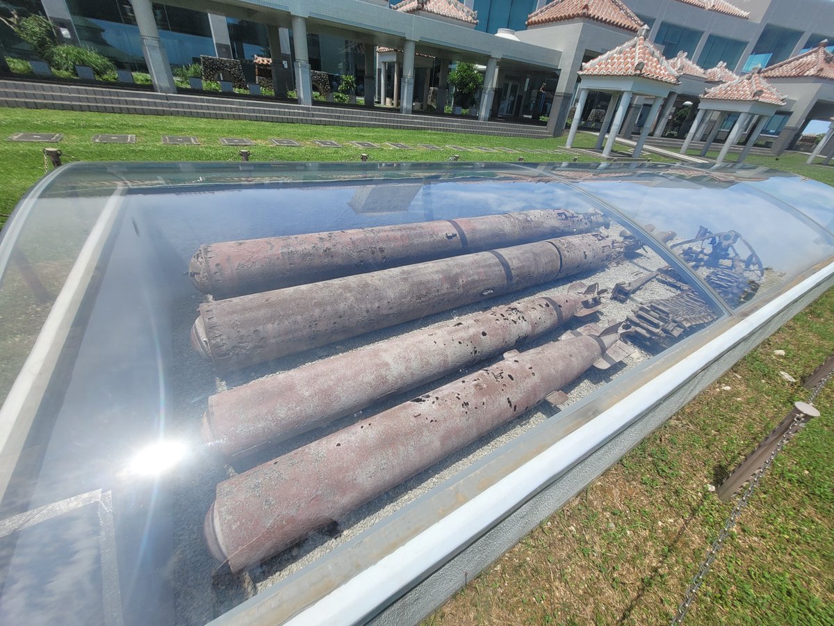 GoWithGuide's tweet image. It’s #friyay, and we’re exploring the historic island of #okinawa with Noriko Y. who shared her knowledge of Okinawa&apos;s World War 2 impact with traveler Lucas M.

Photo Credits: Lucas M. (traveler) &amp;amp; Noriko Y. (tour guide), check her out here! gowithguide.com/supplier/6629