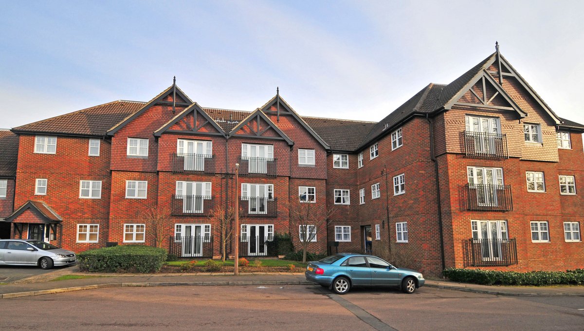 We are pleased to offer a ground floor, fully furnished, apartment on this exquisite development in the exclusive suburb of Worth in Crawley £1,465 pcm
onre.globalnoticeboard.com/notice.php?q=w…