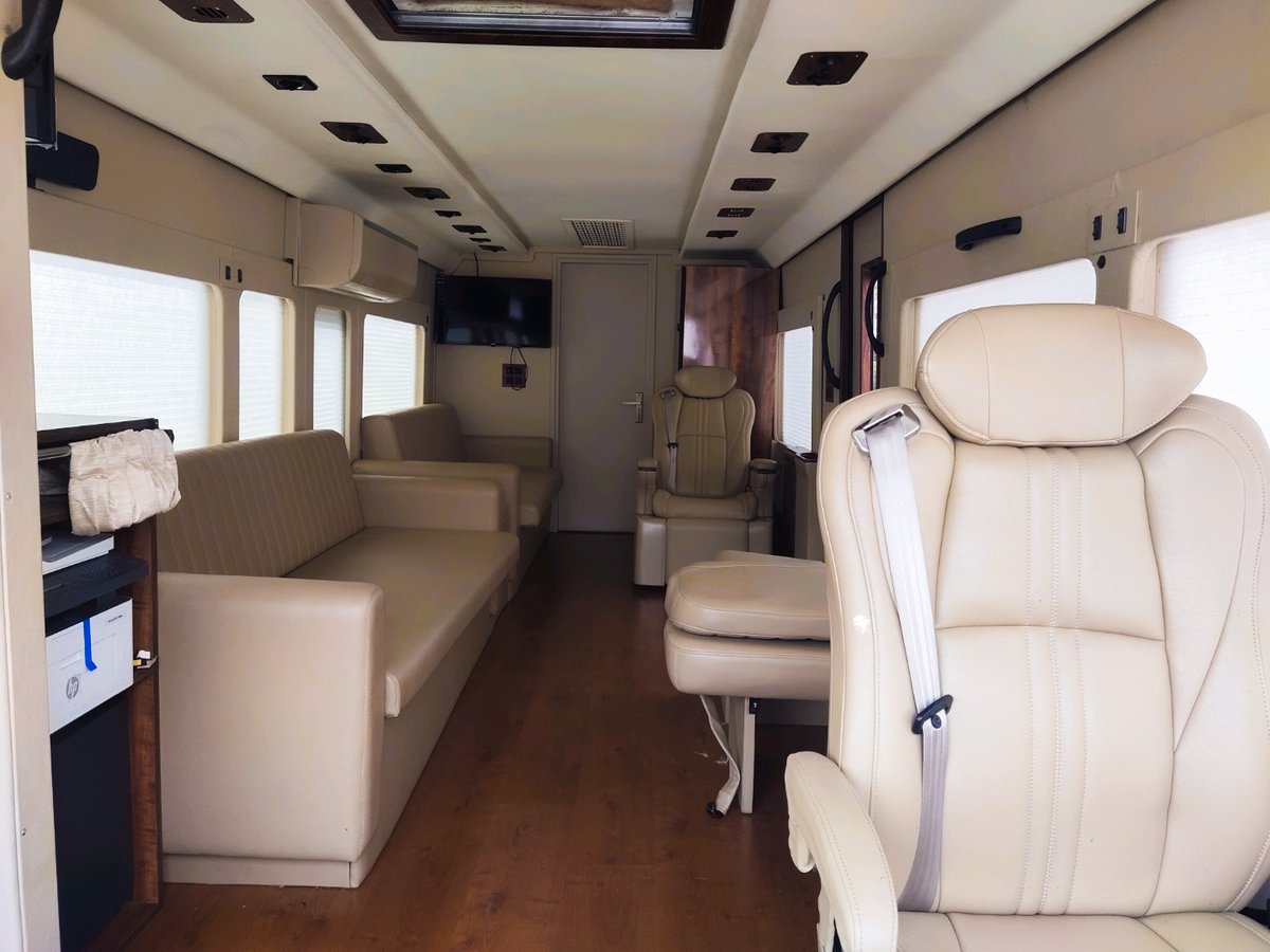 jcblarmoring's tweet photo. We have developed this exclusive VIP armoured bus, designed with utmost attention to safety, comfort, and luxury for our esteemed customer.
To know more about armouring: https://t.co/167ALJylzj
#ArmouredBus #VIPArmouredBus #BulletproofVehciles #Volvo #JCBLArmouringSolutions https://t.co/4SEAnpWBXl