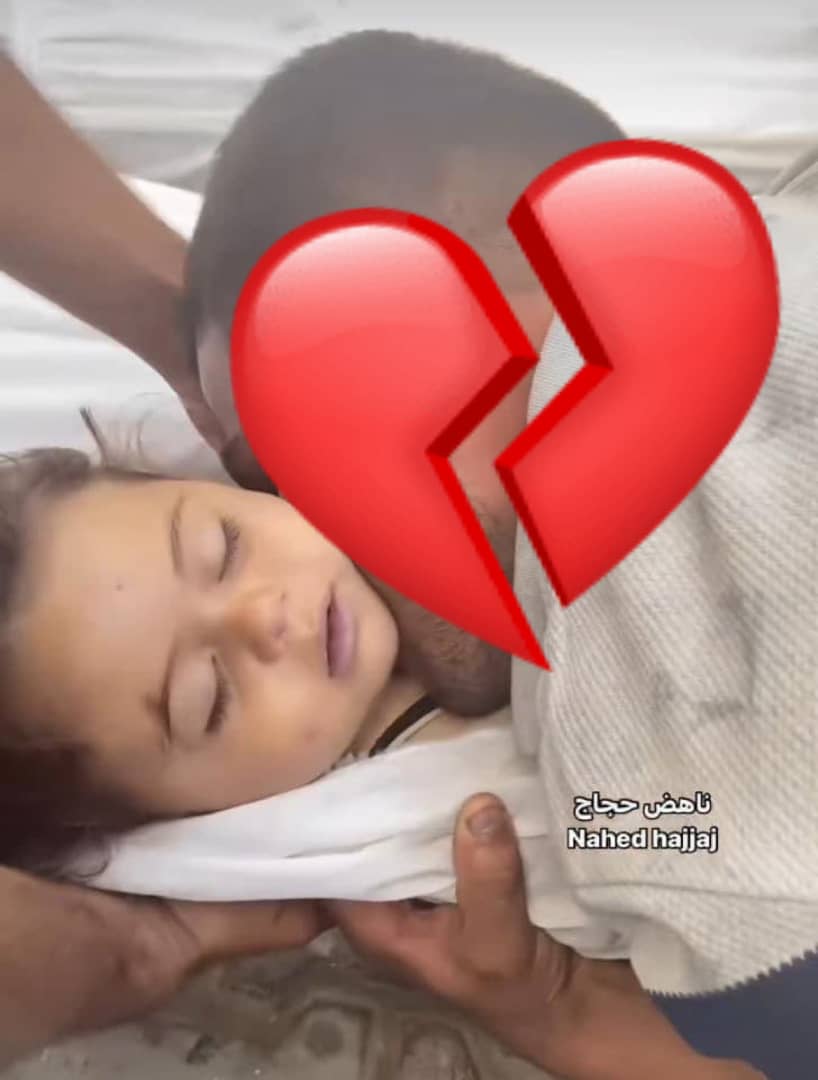 Binte_khan321's tweet photo. باپ کی اپنی بیٹی سی 
آخری ملاقات 
اور آخری پیار💔 https://t.co/1M9jiELZLC