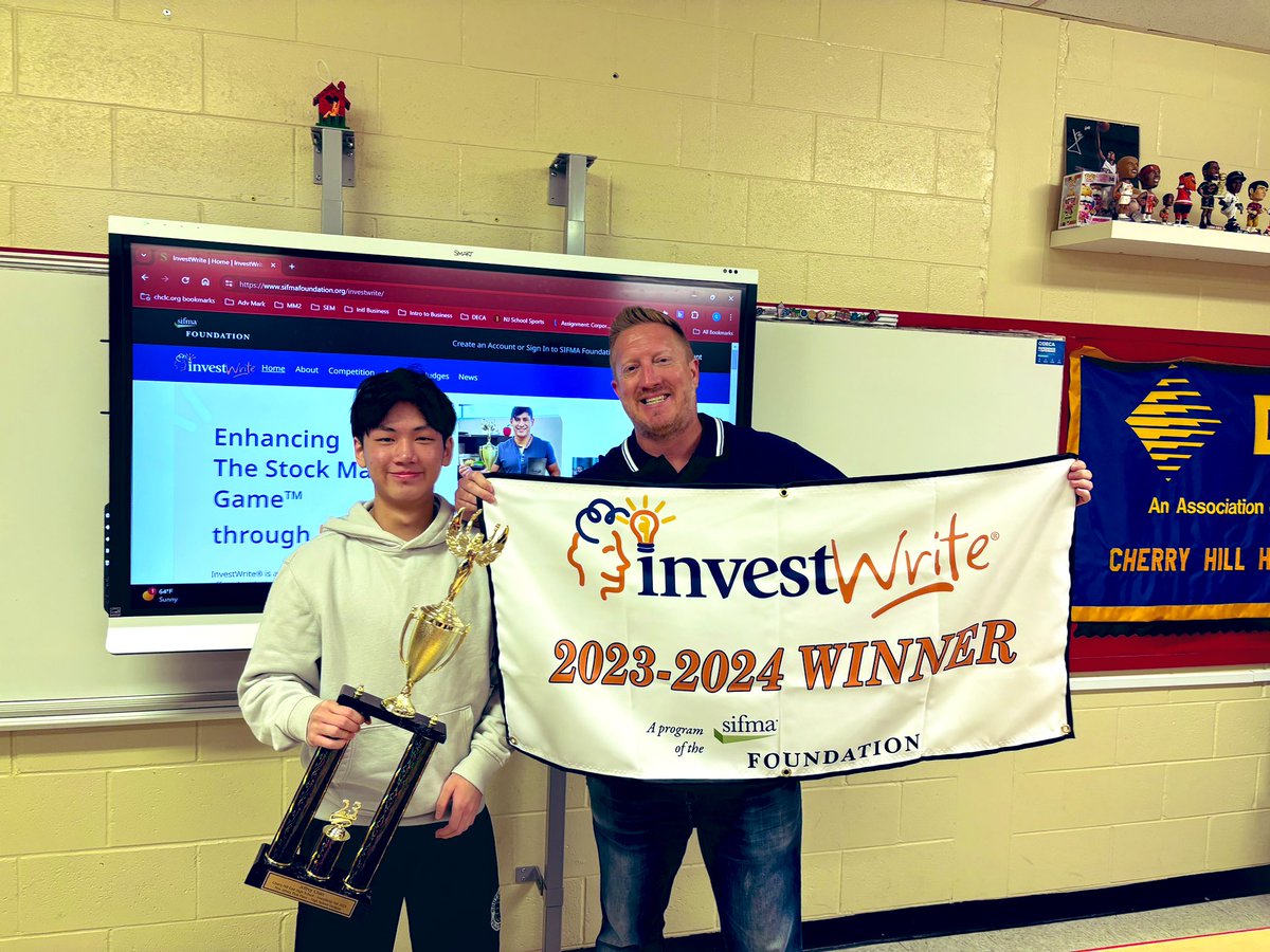 Congrats to Jeffrey Chan ‘24 on his NJ High School 1st place in the <a href="/SIFMA/">SIFMA</a> <a href="/investwrite/">Investwrite</a> competition. Jeffrey composed an essay using his investing  experiences &amp; lessons learned from the <a href="/SIFMAFoundation/">Stock Market Game</a>. Thank you to the sponsors &amp; way to go Jeffrey 🏆📈👏
