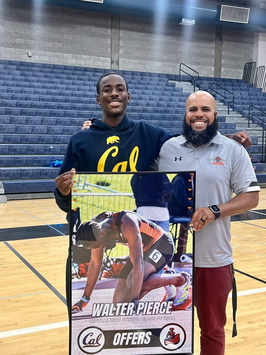 cedric_pulliam's tweet image. Central High signing Day!