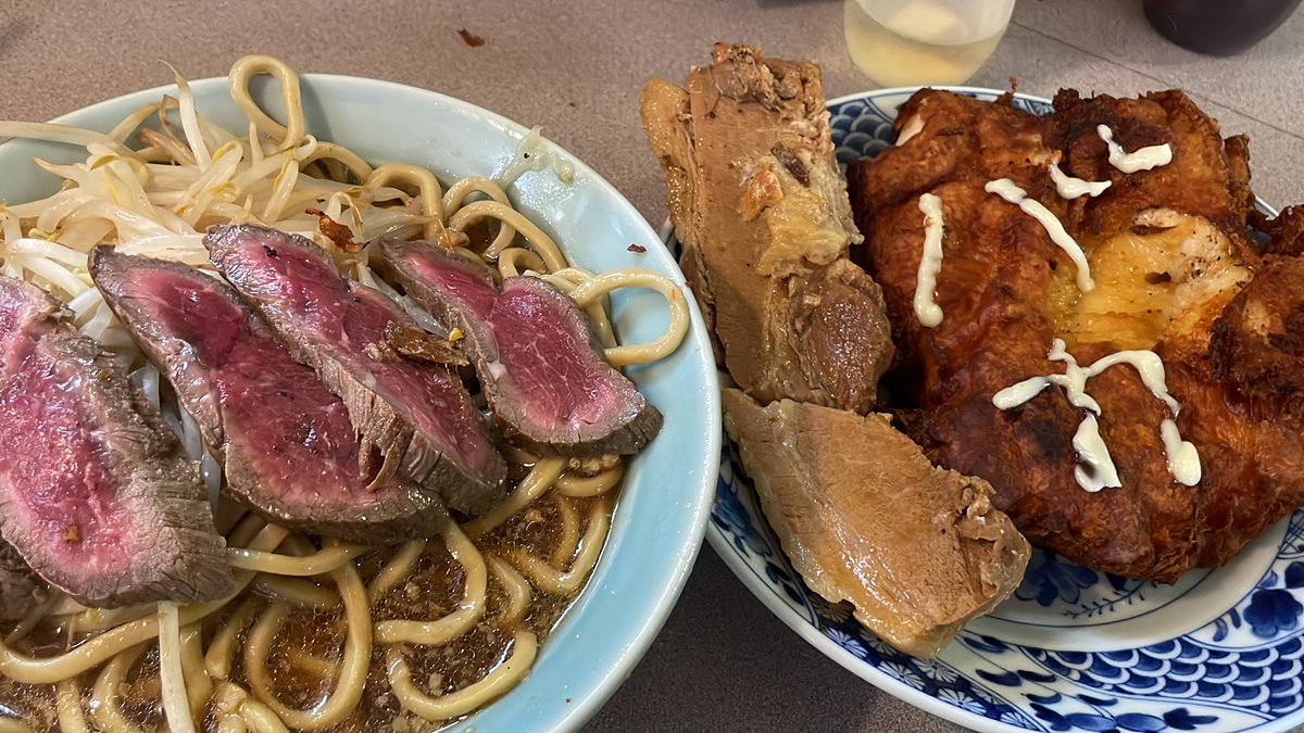 自家製麺ジライヤ #埼玉県本庄市
合い盛りラーメン　チキンカツ＋バカ
やってくれてますなぁ🙇