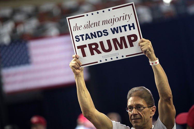 TrumpWith32889's tweet photo. #STANDWITHTRUMP

Lets initiate this movement to stand with the upcoming President  Donald John Trump. https://t.co/qEWNejdJfz