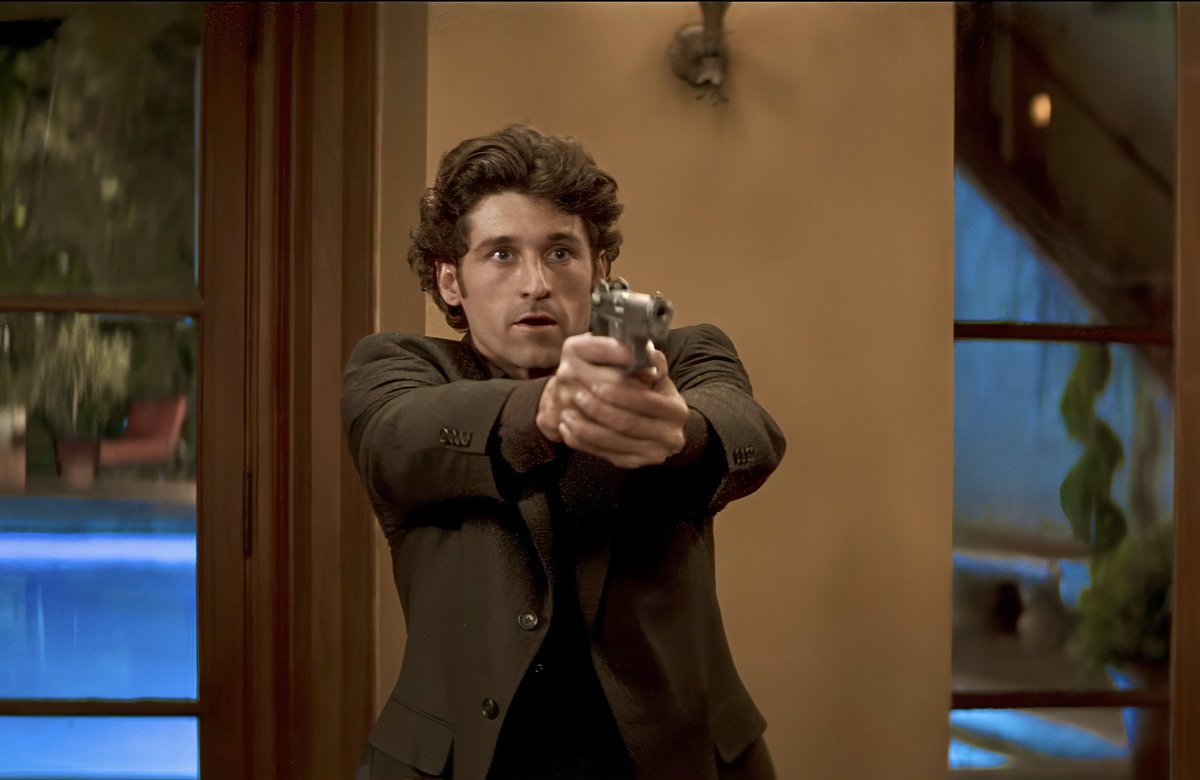 CrockerQueen97's tweet image. Who is a better detective #DeweyRiley or #MarkKincaid