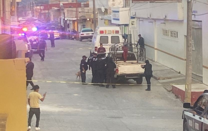 GabyCoutino's tweet photo. En #PuebloNuevoSolistahuacán se reporta un muerto miembro de la #CIOAC por la disputa entre los candidatos a la presidencia municipal de @PartidoMorenaMx y @MoverAChiapas1. Se pide la intervención de las autoridades. #Chiapas https://t.co/tEjAIpqSZY