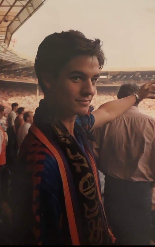 FCB_Argentine's tweet photo. Girls: "Boys don’t have loyalty."

Meanwhile boys: https://t.co/P95zvnHlix