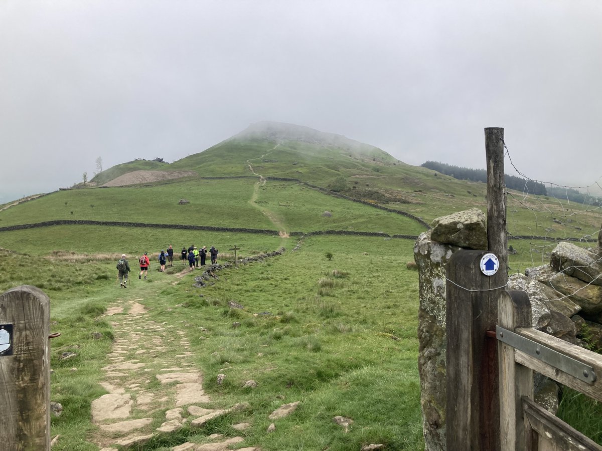 Good morning everyone wishing you a lovely day 😀wonderful walking along the North York Moors last week. Following the Cleveland Way 💚
#FingerpostFriday