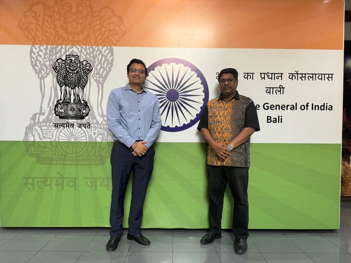 TVS Motors of India manufactures advance vehichles in 2 & 3 wheeler categories bringing jobs,investment and tech to Indonesia 🇮🇩🇮🇳. CG met with Mr. J. Thangarajan President Director to discuss way forward & had opportunity to test ride newly launched electric scooter TVS iCube!