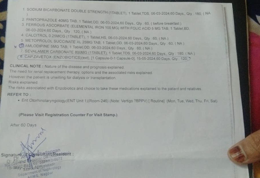 kausar_nargis's tweet photo. Old couple
Husband is physically handicapped
Income is very less they are just dragging the cart of life.
Wife suffered with End stage kidney disease
She is not ready for dialysis.
She is on palliative treatment
Need #8k_per_month for her medicine & travelling charges
#Donate_RT https://t.co/bfamTK4NX0