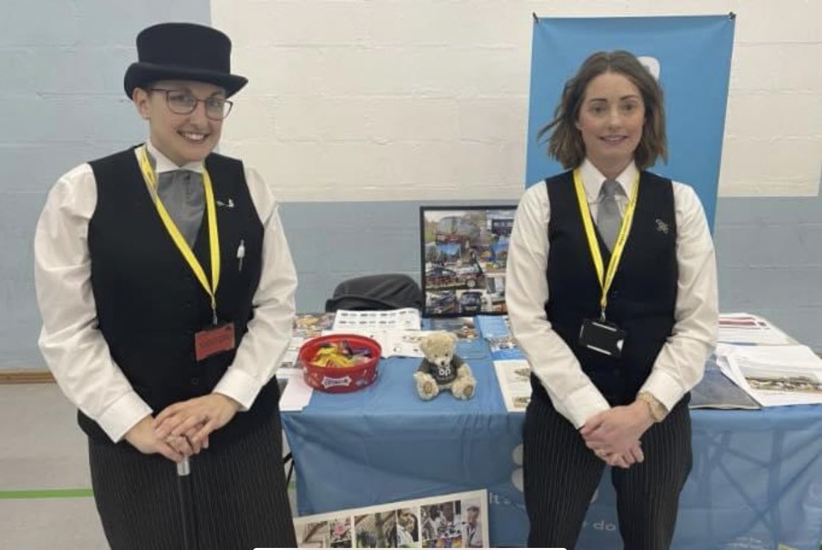 Our amazing Funeral Care team are joining colleges in The Rainbow Run at RAF St Mawgan, if you would like to support their fundraising efforts follow their just giving page here- justgiving.com/page/coop-fune…
#Coop #Community #Fundraising <a href="/coopuk/">Co-op</a>  <a href="/CoopFuneralcare/">Co-op Funeralcare</a> <a href="/coopukcolleague/">Co-op Colleagues</a>