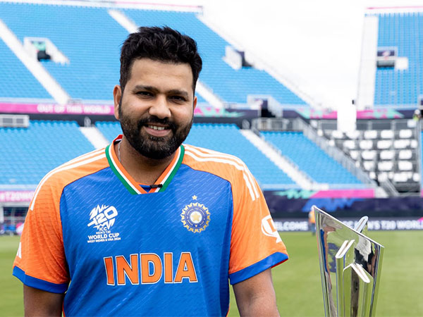 'Can't wait to feel the atmosphere...': Rohit Sharma takes trip of Nassau County Stadium ahead of T20 WC

#TeamIndia #ICCT20WorldCup #RohitSharma #cricket #MeninBlue