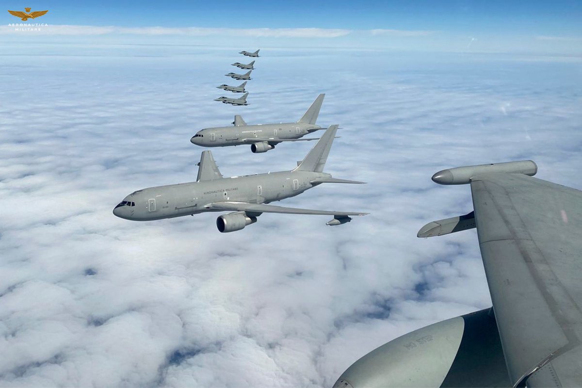 #EATC’s “Trail Missions Handbook” speaks with one multinational voice! Harmonisation of the #AAR planning processes and concepts. A framework to execute common air-to-air refuelling missions. 
EATCAAR✈️⛽️

Read more here➡️rb.gy/4bdzm6

#AirMobility