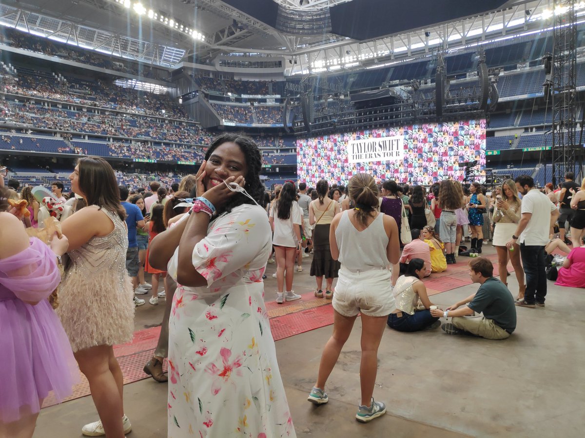 PrincessTocha's tweet image. #TaylorSwiftErasTourEspaña
