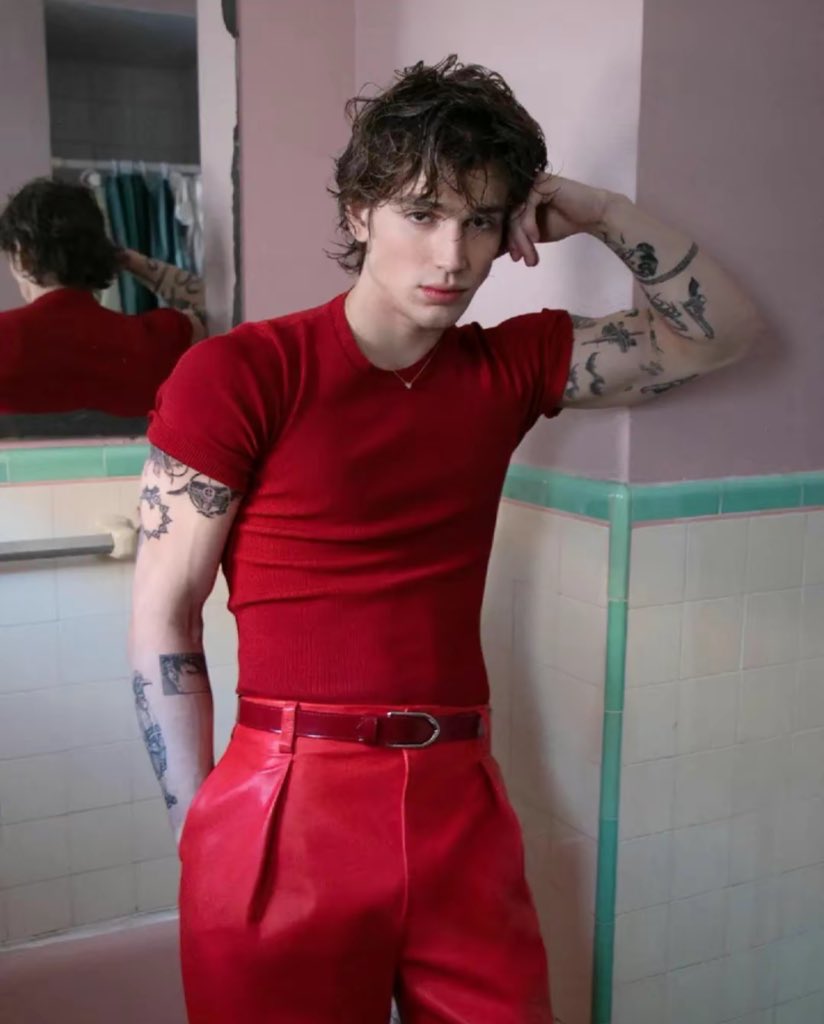 can’t get over this photoshoot