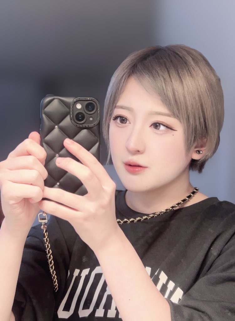 000xcgg's tweet image. #これをみたフォロワーさんはコスしてるときとしていない自撮りをセットで晒して

（髪色あんま大差ない(´･ω･｀)）