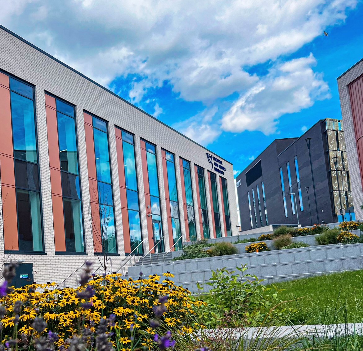 Liverpool John Moores University (@ljmu) on Twitter photo We are delighted that our flagship development at Copperas Hill, the Student Life Building and Sports Building, has won a North West Award from the Royal Institute of British Architects (<a href="/RIBA/">Royal Institute of British Architects</a>) 🎉
Read more ➡ljmu.ac.uk/about-us/news/… We are delighted that our flagship development at Copperas Hill, the Student Life Building and Sports Building, has won a North West Award from the Royal Institute of British Architects (<a href="/RIBA/">Royal Institute of British Architects</a>) 🎉
Read more ➡ljmu.ac.uk/about-us/news/…