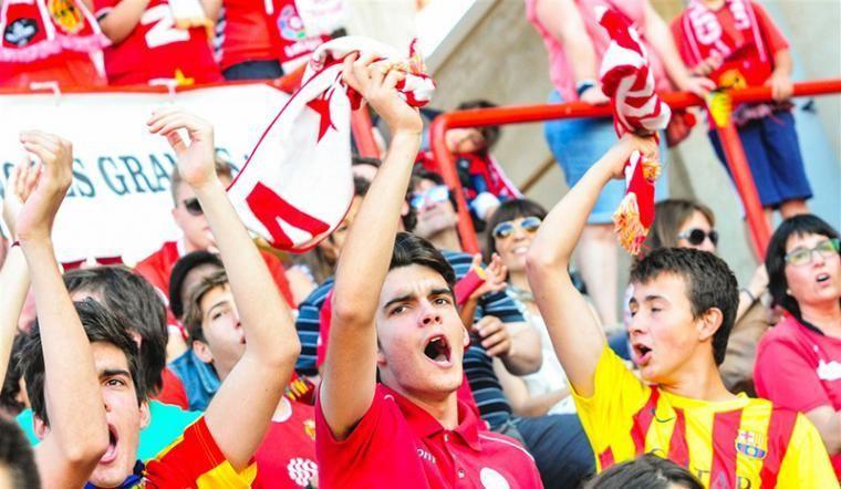 Tarragona ultima els preparatius de la pantalla gegant per seguir el partit del Nàstic a Ceuta tarragonaradio.cat/tarragona-ulti…