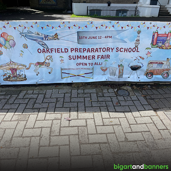 bigartandbanner's tweet image. Thank you to our wonderful customers for showing us your prints in action! Tag us in your photos for a discount on your next order! #largeformatprinting #wideformatprinting #pvcbanner #bannerprinting #graphicdesign #customprinting #meshbanners #boardprinting #Installation