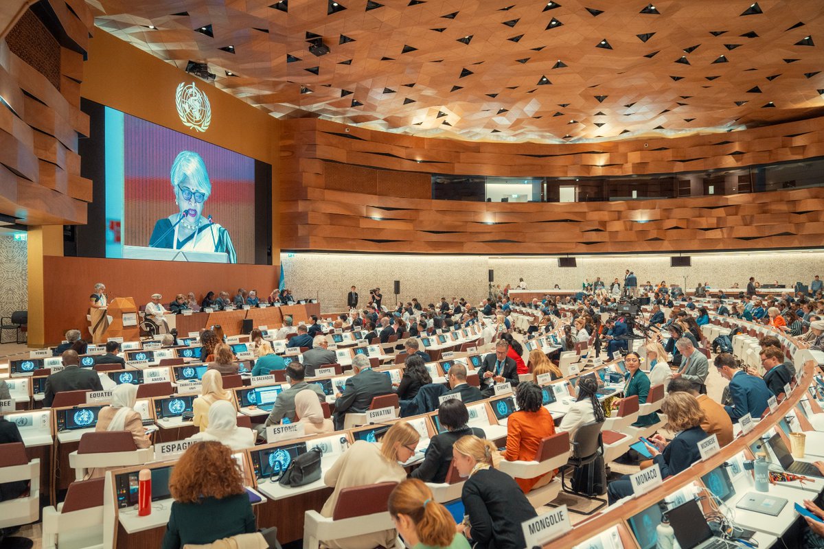 NIMHANS bags the Nelson Mandela Award for Health Promotion, 2024 by the World Health Organization. Director @pratimamurthy receives the award at Geneva @WHO. This is a testament of our continued efforts & dedication in patient care in the area of mental health & neurosciences.