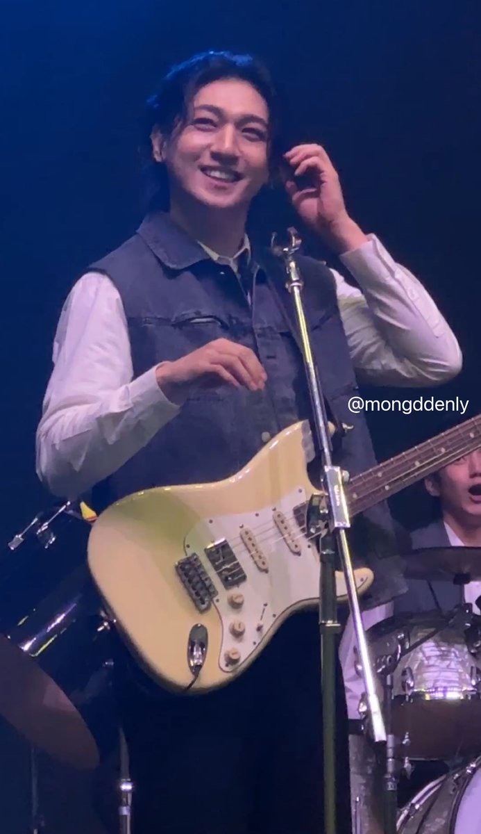 Sungjin looks so happy today 🥹