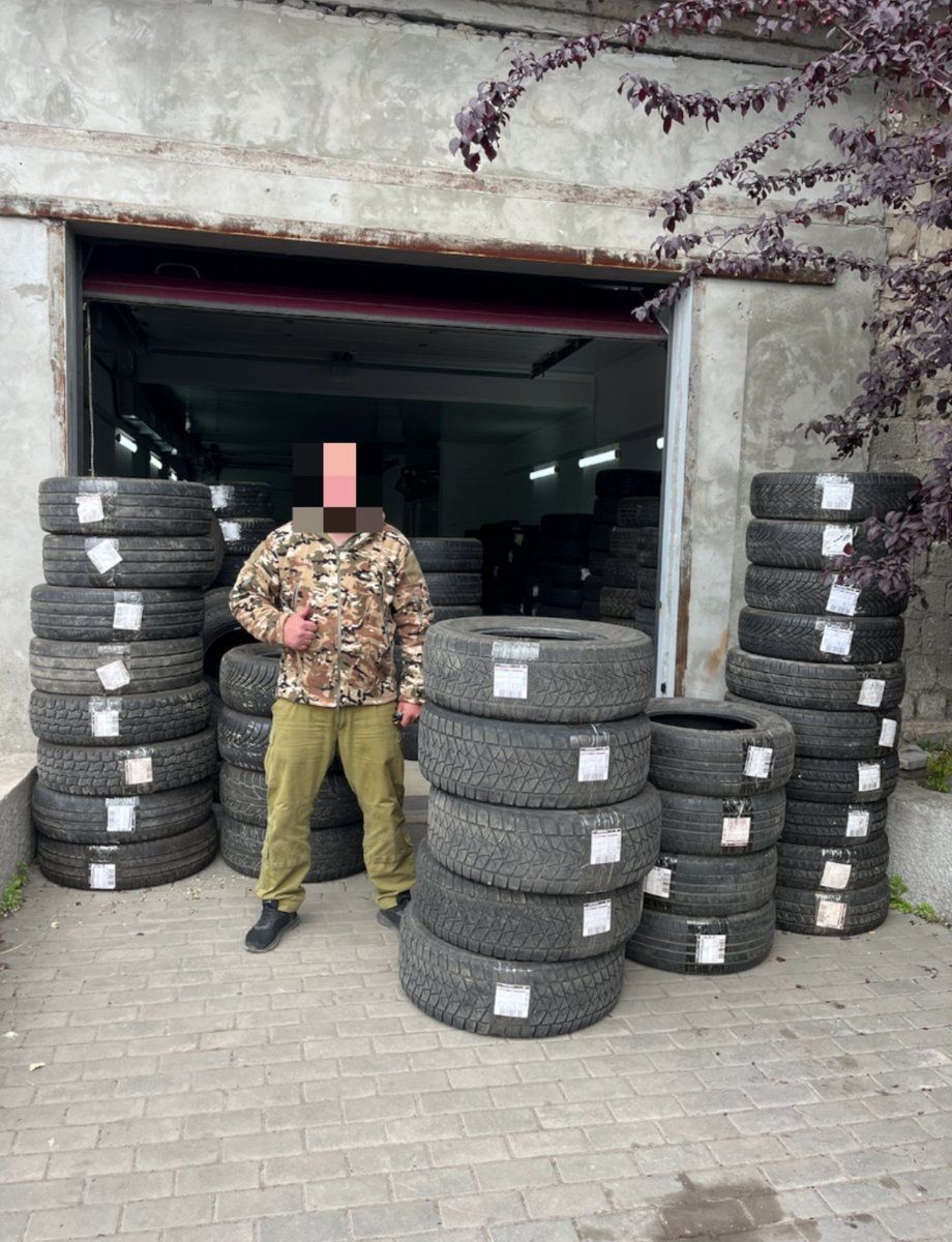 zampotech_ua's tweet photo. The military is grateful for the help and is sharing photos with the received tires. Every contribution matters, every wheel brings victory closer. Together, we will win! #zampotech #NAFO #WheelsOfVictory #NAFOfellas #NAFOworks #StandWithUkraine https://t.co/HoF6NAWFmP