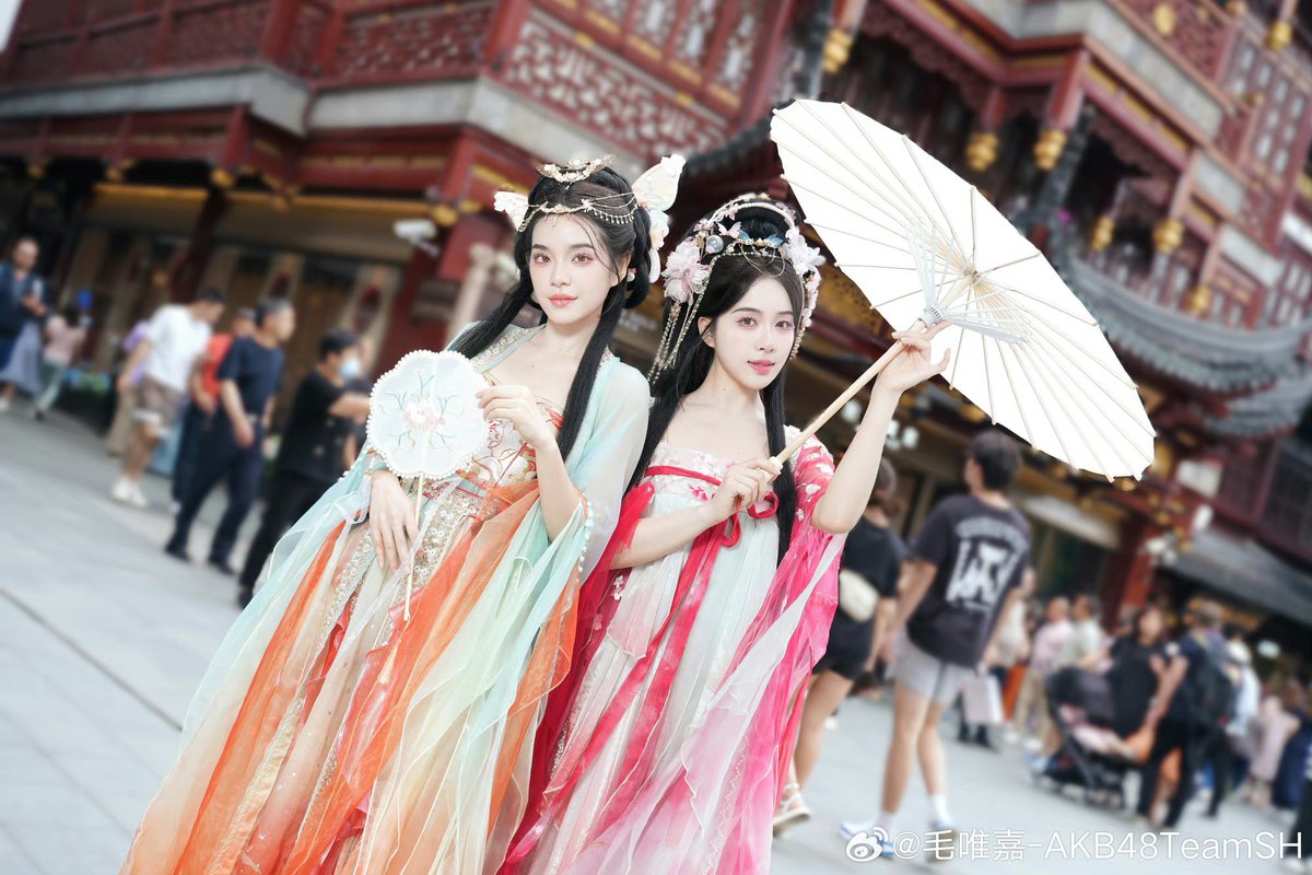 แม่นางหลิวซิ่วมิ่นกับเหมาเหมาสวยอย่างกับนางเอกหนังจีน ชอบบบบ ~ 🥰

#CherprangAreekul 
#MaoWeiJja