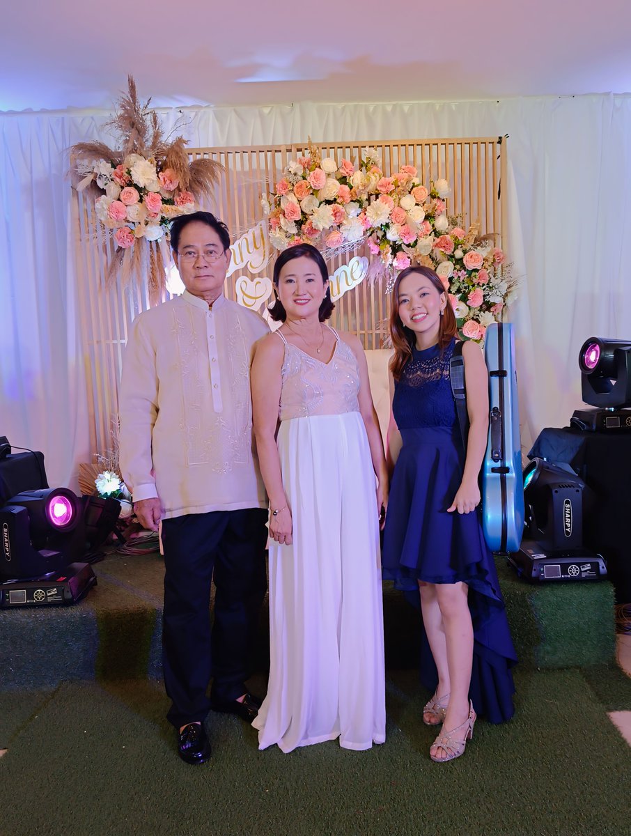 mh_dominiquec's tweet photo. Thank you for making me part of your special day. Congratulations on your wedding! 💕🎻

#weddingmusicians #wedding #weddingviolinist #weddingentrance #Violinist #filipinoviolinist #ViolinPH #ViolinGig  #EventsPH  #EventsManila #ViolinistPH #popfilipinoviolinst #ViolinDiva https://t.co/RDyqh5wzI7