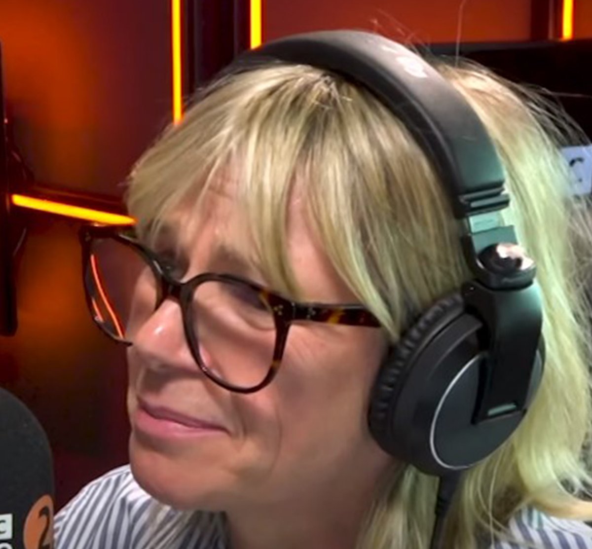 Zoe Ball calls out co-star over 'outrageous' behaviour after learning of brutal sacking express.co.uk/celebrity-news…