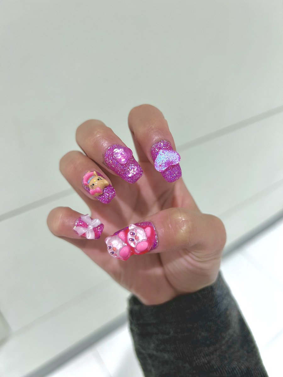 gomokugohan_'s tweet photo. 嫌なことあっても『ま、つめ可愛いからいっか🎶』ってなる https://t.co/pqIDy0NiFv