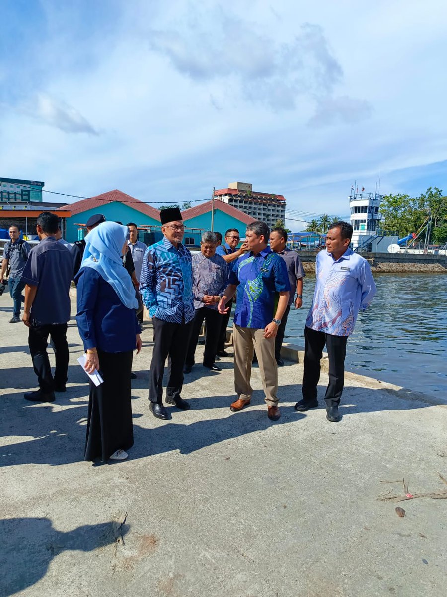 JKR Labuan tweet media