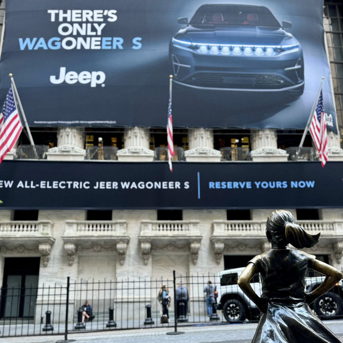 #TheresOnlyOne <a href="/Jeep/">Jeep</a> #WagoneerS <a href="/NYSE/">NYSE 🏛</a>