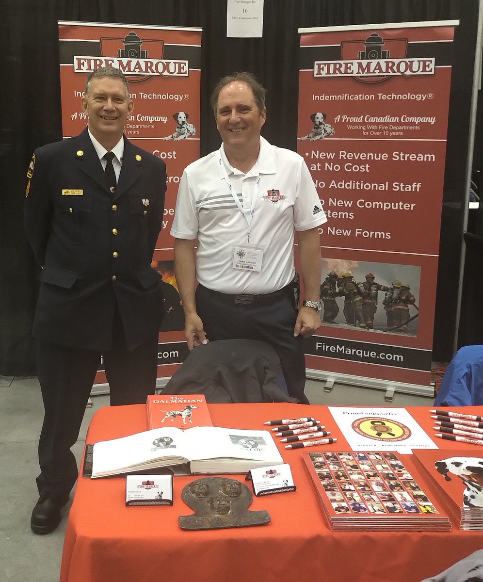 MarqueFire's tweet photo. Fire Chief Joe Grella of Meadow Lake SK stops by for a visit with Fire Marque at Booth #16 at the #SAFC Trade Show and Conference in North Battleford Saskatchewan. @SAFC  @MarqueFire https://t.co/6PJ4xItVAw