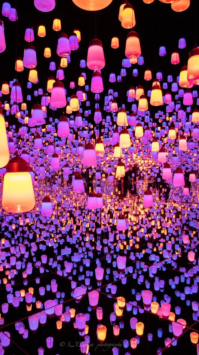 violettweets_'s tweet photo. purple lantern sky. https://t.co/qpCOZqqQcE