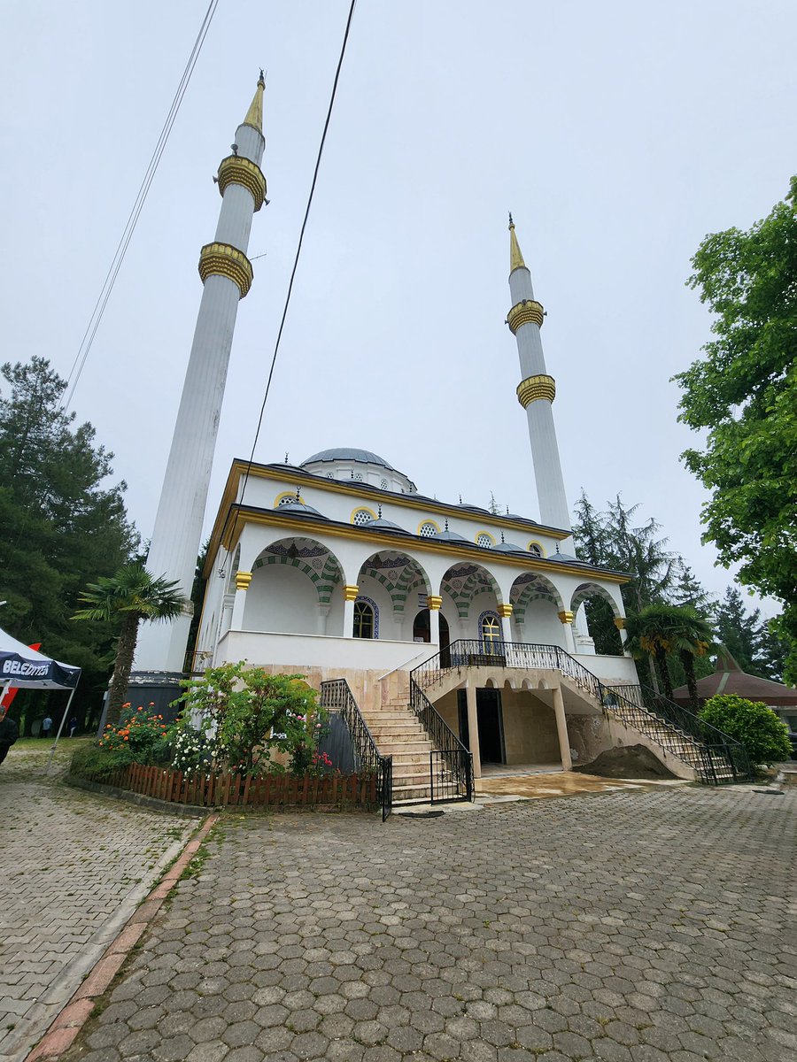 Hayırlı Cumalar 🌙

📍Tepecik Mahallesi Camii/Fatsa