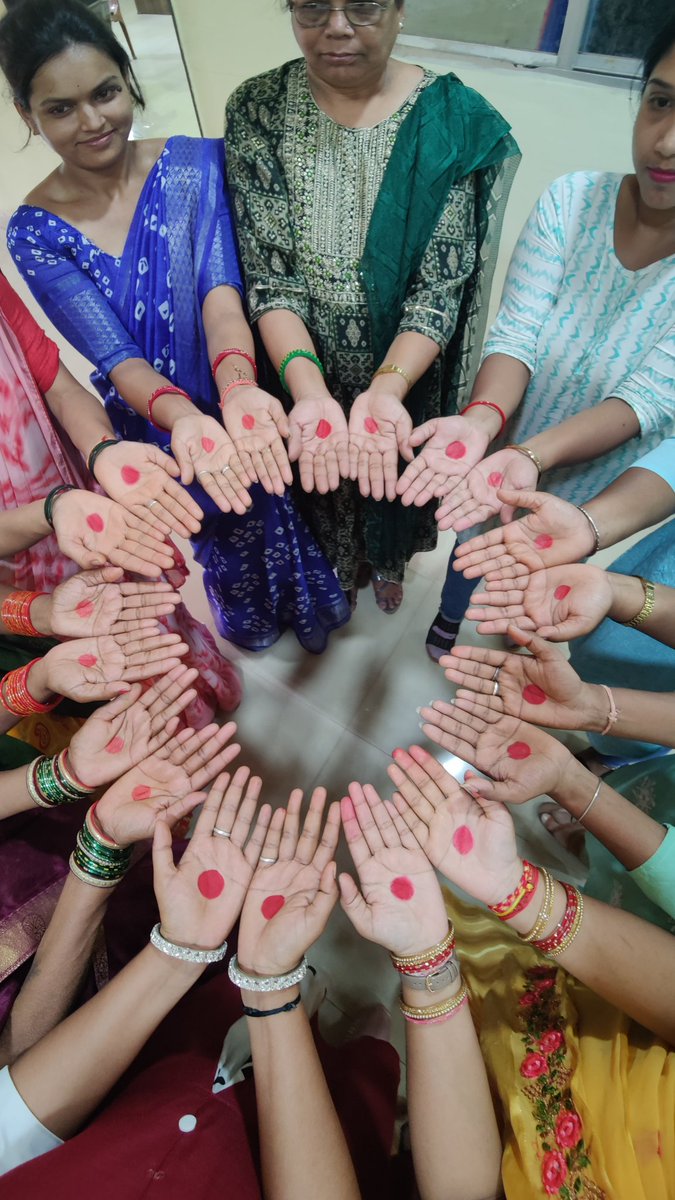 SinhaPayal06's tweet photo. We believe in open conversations around menstruation and that social &amp; moral support from men is necessary to end the stigma.
#CGForPeriods
#RedDotChallenge
#MHDay2024
Together for a #periodfriendlyworld
@zpdurg @daynulmkum95320 @KumhariPalika https://t.co/AR3YLZcaGR