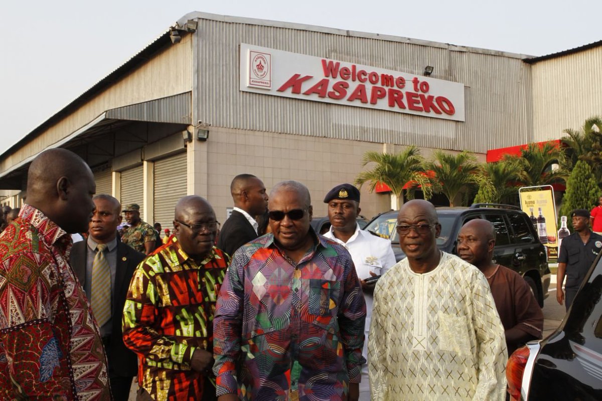 H.E John Mahama Inaugurated a new production line for Kasapreko Company, in December 2015.