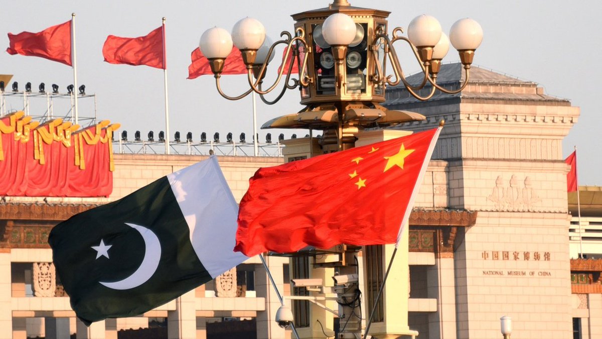 It's official! #BREAKING 🇨🇳🇵🇰#Pakistan PM Shehbaz Sharif @CMShehbaz will pay an official visit to China from 4-8th June, under the invitation of Chinese Premier Li Qiang, Chinese FM spokesperson Mao Ning just announced. I will follow the details in the coming days! Stay tuned!