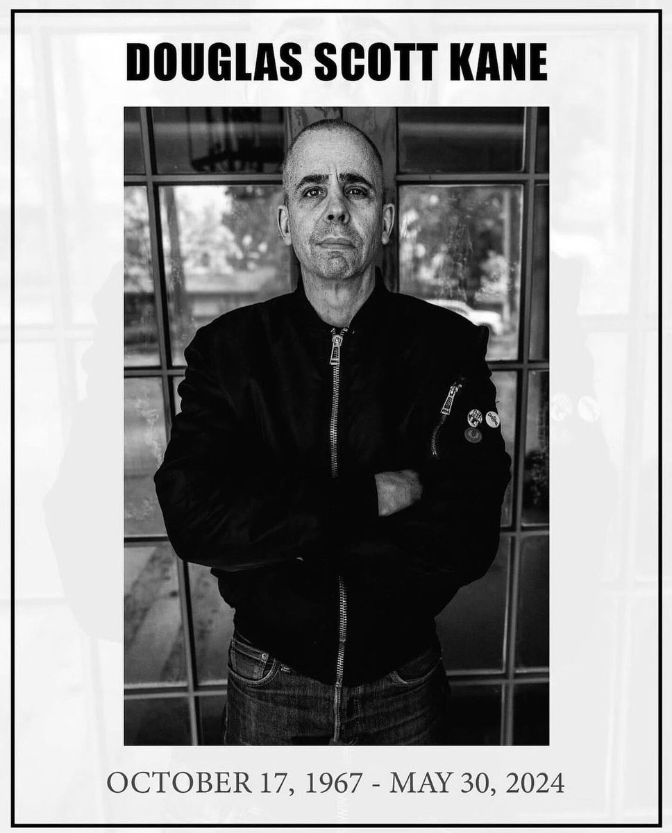 brujabyte's tweet photo. 🤍Rest easy Uncle Dougie
#punk #oi #thegenerators #losangeles https://t.co/3SZBWPSQkR