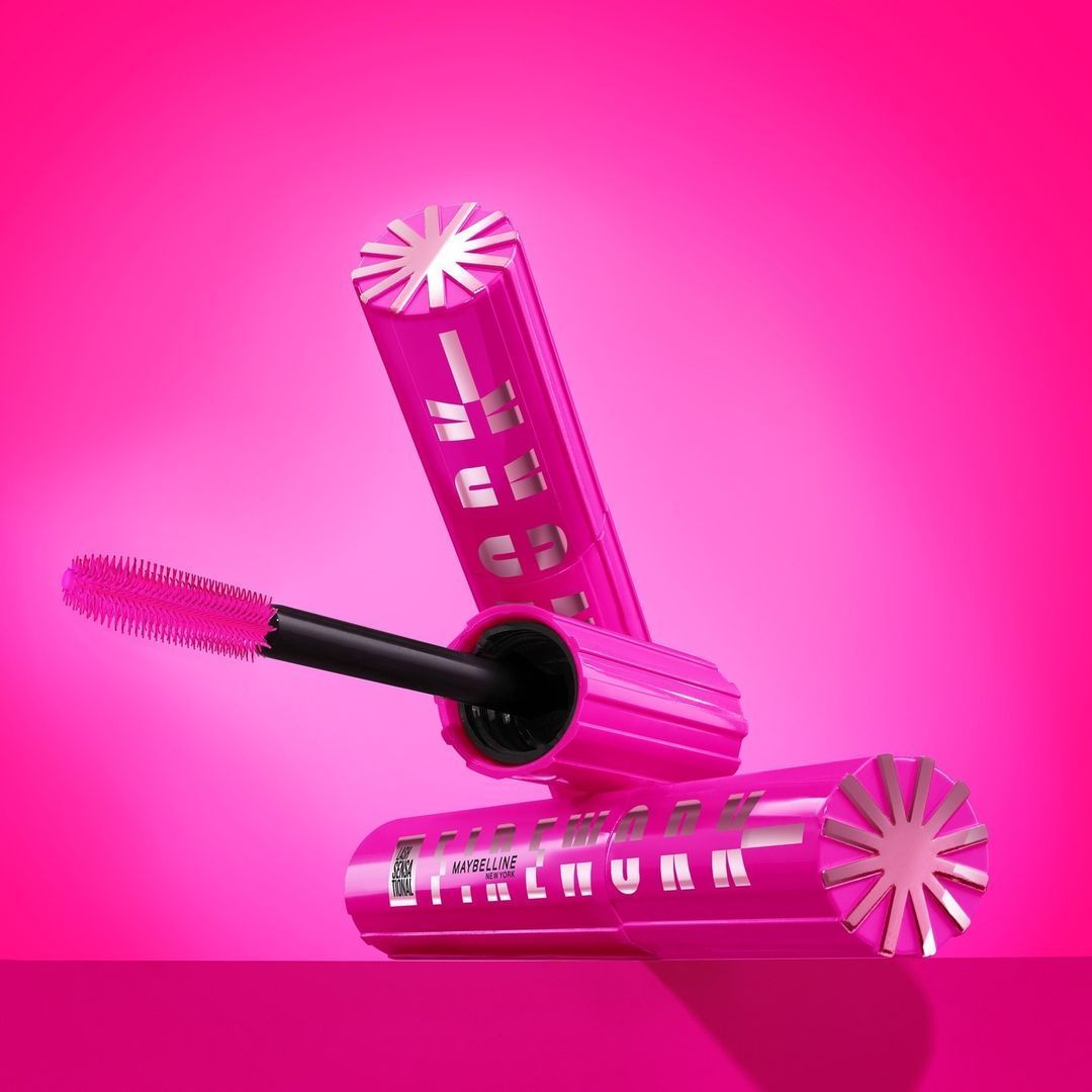 RT &amp; follow 2 #WIN a Maybelline Firework Mascara! ✨ Competition ends 23:59 03/06/24, Ts&amp;Cs apply please see bio. 16+ and UK only. Superdrug Stores plc is the promoter.