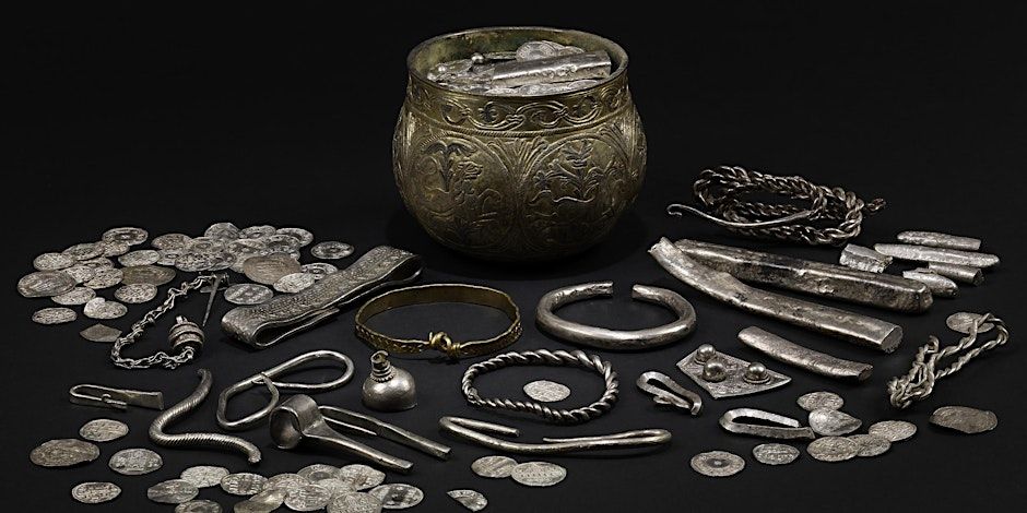 SocMedArch's tweet photo. 📢 We're excited to announce the return of our conference. This year we're joining forces with the Portable Antiquities Scheme for a day of exciting talks at @britishmuseum.
📅 21 Sept 2024
🎯 The British Museum
⏰ 9:30-16:30
Info &amp; tickets: https://t.co/WeQF9DVyUo
@findsorguk https://t.co/On2x4KzAhv